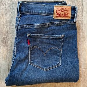 Levi’s 311 Skinny Shaping Jeans size 31 waist x 32 length